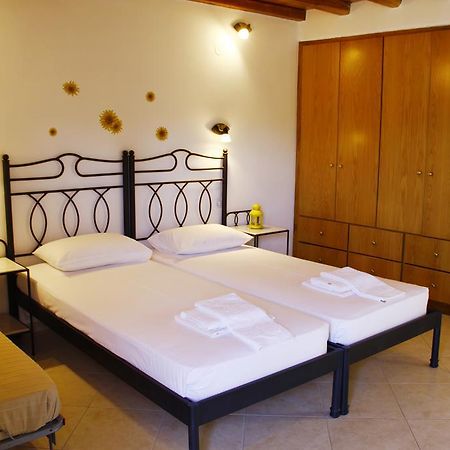 Alisachni Apartment Livadi  Ngoại thất bức ảnh