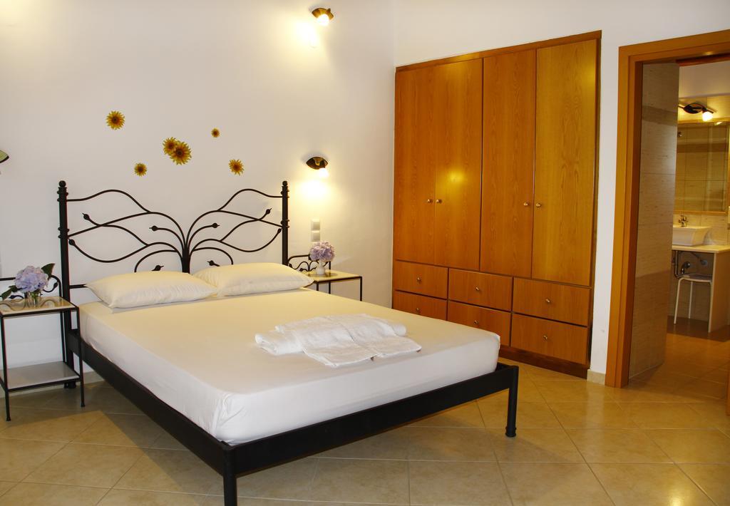 Alisachni Apartment Livadi  Ngoại thất bức ảnh