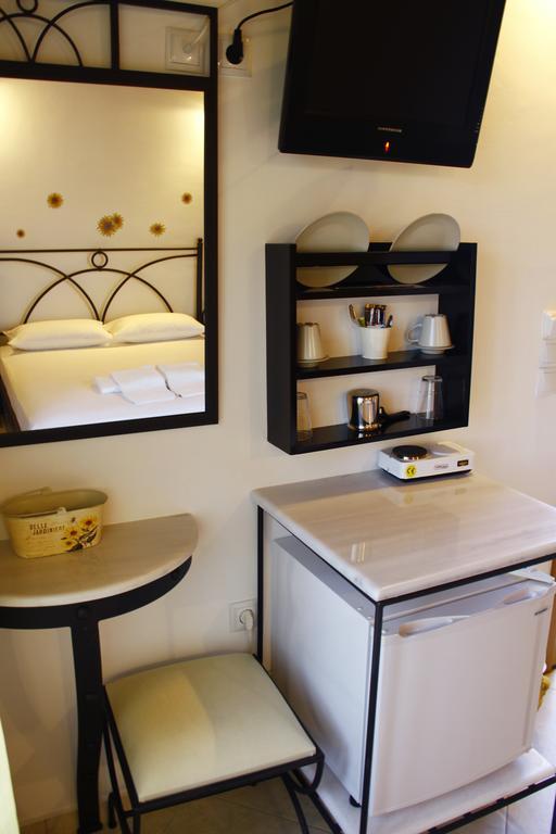 Alisachni Apartment Livadi  Ngoại thất bức ảnh