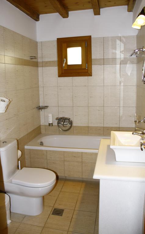 Alisachni Apartment Livadi  Ngoại thất bức ảnh