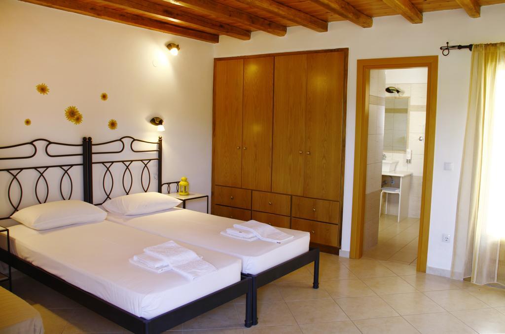 Alisachni Apartment Livadi  Ngoại thất bức ảnh
